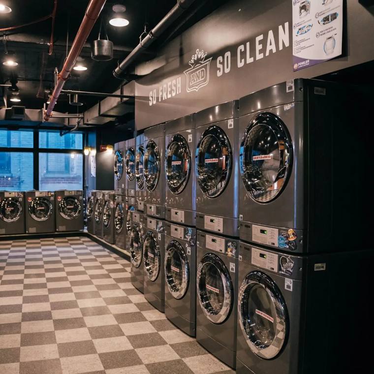 Hyde Park Cleaners — attended drop-off laundry counter at 5422 S Lake Park Ave in Hyde Park, Chicago
