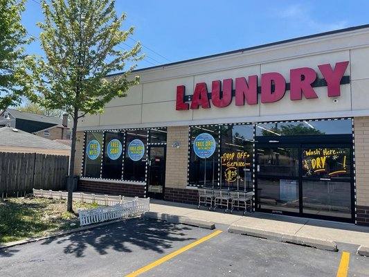 Belmont Cleaners — attended drop-off laundry counter at 1141 W Belmont Ave in Lakeview, Chicago