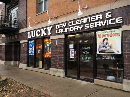 Lucky Dry Cleaner & Laundry Service — attended drop-off laundry counter at 1555 W School St in Lakeview, Chicago