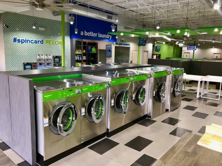 901 Cleaners — attended drop-off laundry counter at 901 S Plymouth Ct Apt 2007 in South Loop, Chicago