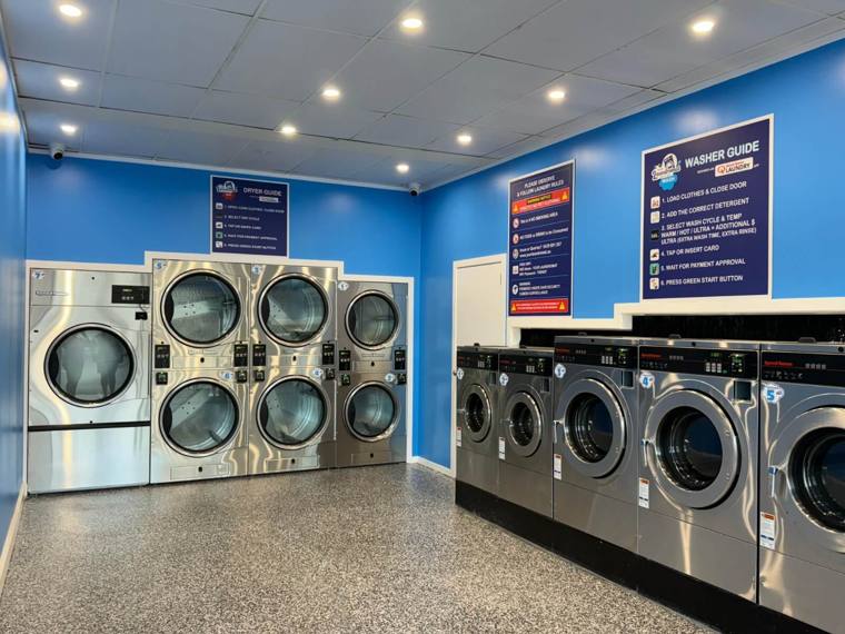 Touhy Ridge Laundry — attended drop-off laundry counter at 2109 W Touhy Ave in West Ridge, Chicago